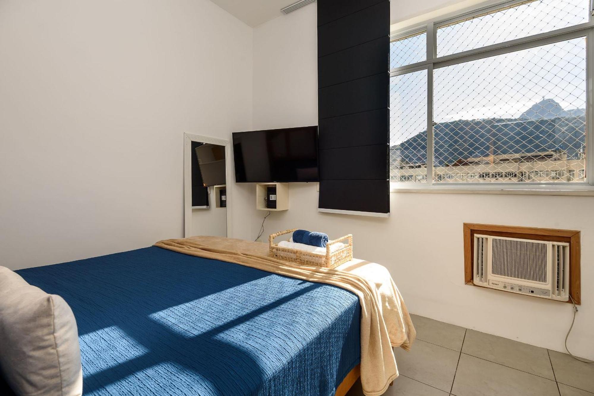 Qto&sala, Vista P/ Cristo Redentor | Sqc 143/918 Apartamento *