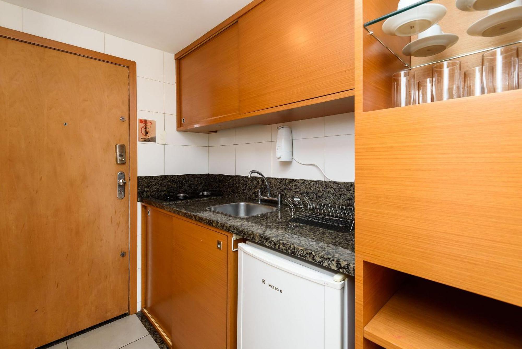 Apartamento Qto&sala, Vista P/ Cristo Redentor | Sqc 143/918 Rio de Janeiro
